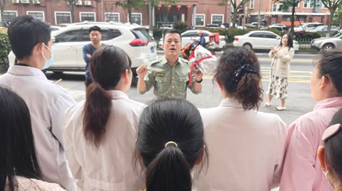 实战演练强技能 防患未“燃”护平安 | 天马医院开展消防灭火和逃生演练培训